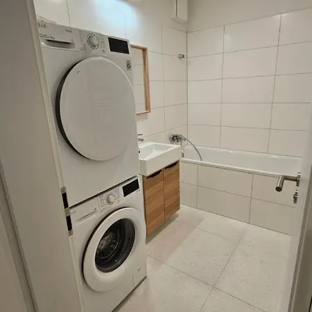 2 With Terrace, New Building, 2bk Apartman Pozsony